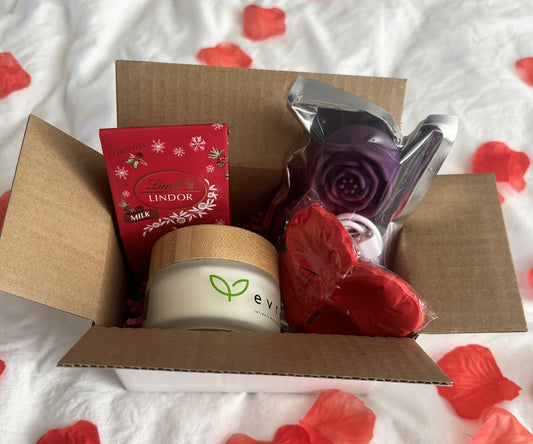 NEW - Small Valentines Box